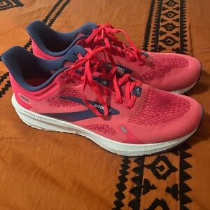 Brooks Women’s Size 11